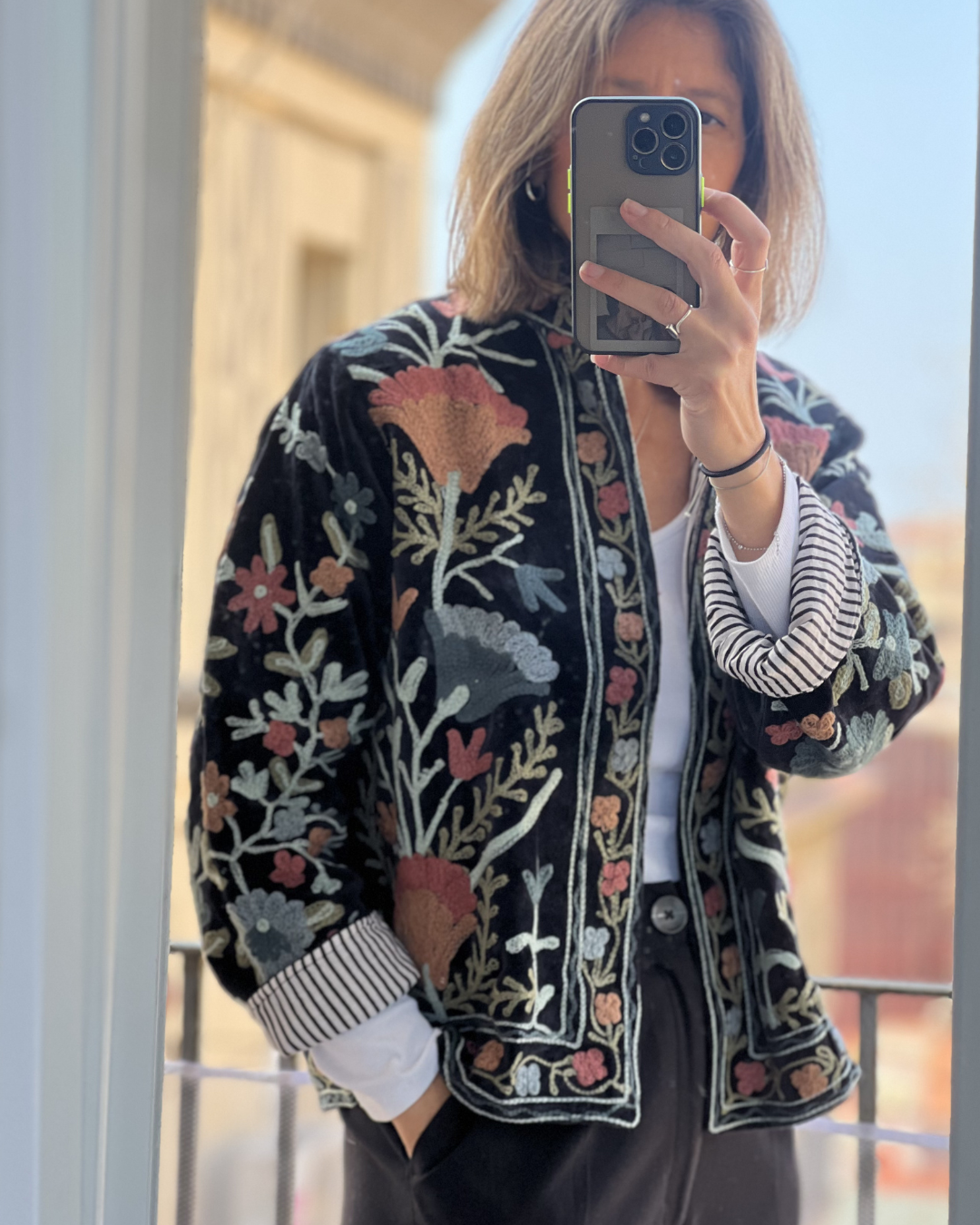 Chaqueta suzani terciopelo bordada black